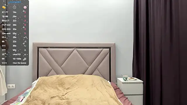 Snapshot of Wow_Akemi chatting on 10/21/25, 08:04 Wow Akemi online show from 10/21/25, 08:04