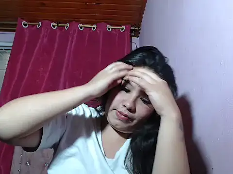 Snapshot of nina_kisslove chatting on 09/08/25, 06:51 nina kisslove online show from 09/08/25, 06:51