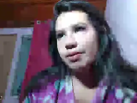 Snapshot of nina_kisslove chatting on 09/11/25, 07:19 nina kisslove online show from 09/11/25, 07:19