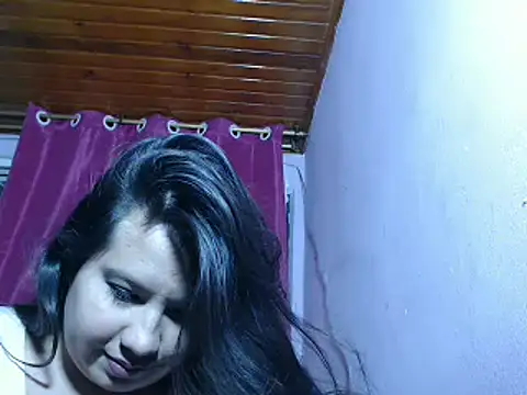 Snapshot of nina_kisslove chatting on 11/06/25, 11:15 nina kisslove online show from 11/06/25, 11:15