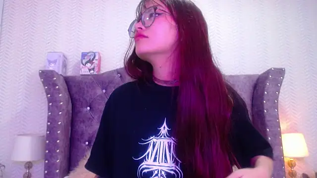 RavenLove  online show from 11/05/25, 10:15