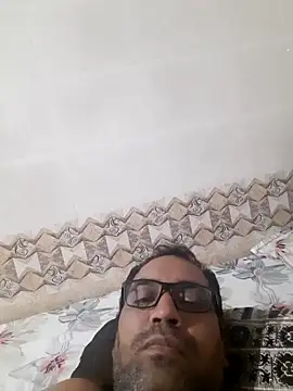 Hot-boy077 online show from 10/18/25, 07:09