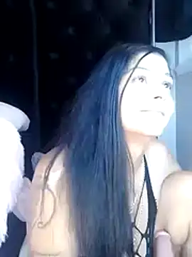 sweetnjuicyyy online show from 11/18/25, 06:40