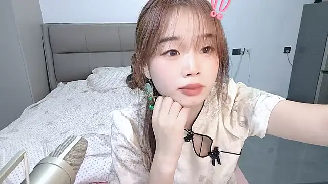 kexin a online show from 10/11/25, 10:25