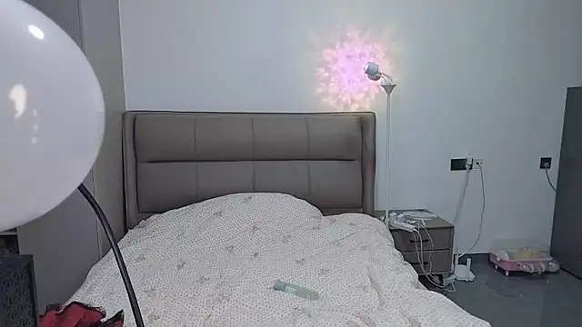 kexin a online show from 10/24/25, 10:55