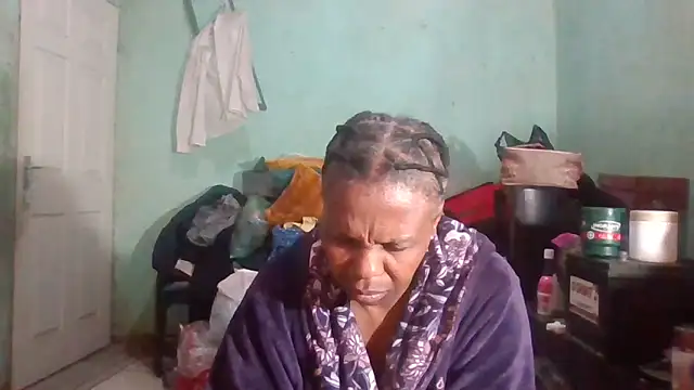 Nicky52 online show from 10/10/25, 04:11