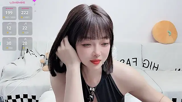 uikyy1 online show from 10/23/25, 02:27