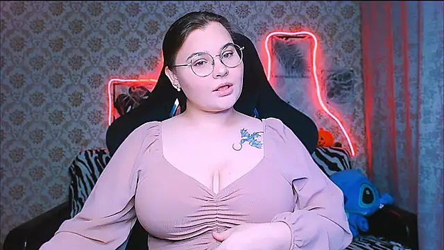 Snapshot of InLoveWithLife26 chatting on 10/24/25, 08:16 InLoveWithLife26 online show from 10/24/25, 08:16