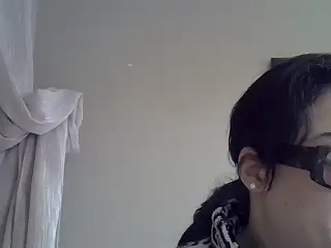 Snapshot of ITALIANASISIXX chatting on 01/01/25, 12:55 ITALIANASISIXX online show from 01/01/25, 12:55