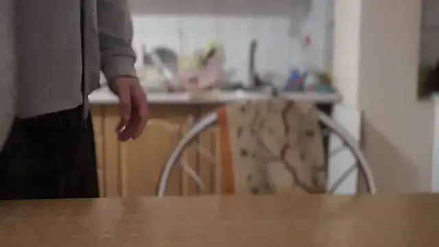 Rosea Champagne online show from 10/12/25, 11:31