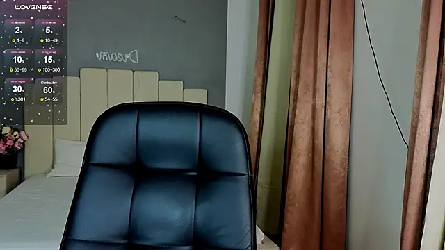 Alexa   Hill online show from 09/24/25, 08:45