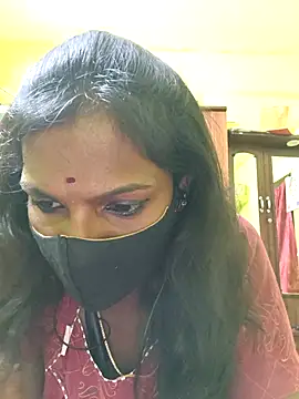 Honey rosetamil online show from 10/31/25, 06:42