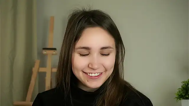 EthalFlowers online show from 10/19/25, 12:22