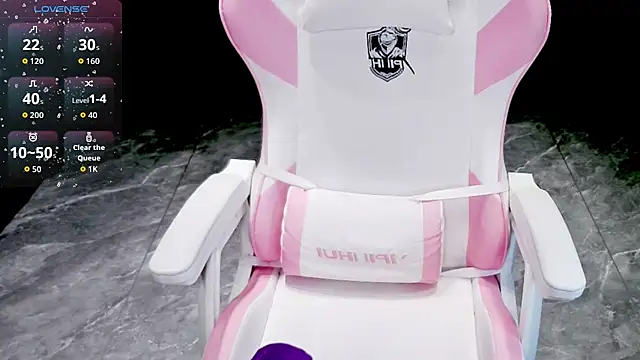 Snapshot of taozi-2025 chatting on 10/25/25, 04:24 taozi-2025 online show from 10/25/25, 04:24