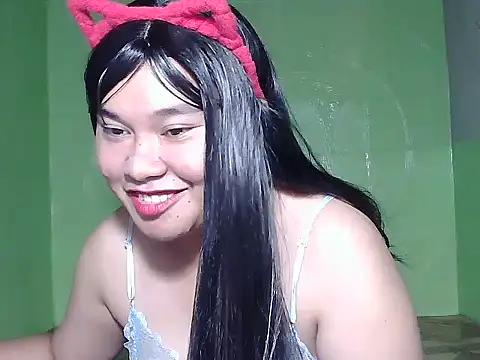 Snapshot of Kiarra_69 chatting on 10/26/25, 01:17 Kiarra 69 online show from 10/26/25, 01:17