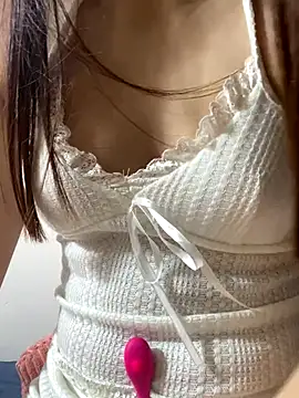 Snapshot of SiennaQueen18 chatting on 10/08/25, 05:27 SiennaQueen18 online show from 10/08/25, 05:27