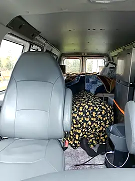 Love86Emily online show from 10/16/25, 03:35