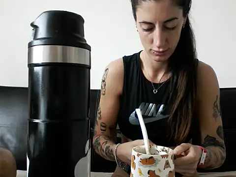 ferchule7 online show from 10/03/25, 01:08