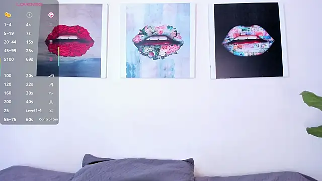 Monika-Ruiz online show from 10/17/25, 02:19