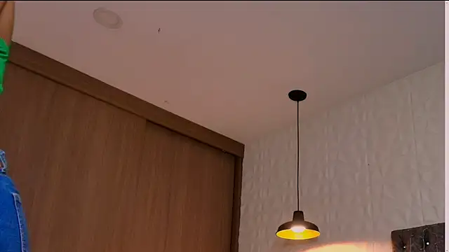 karol dl online show from 11/11/25, 08:09