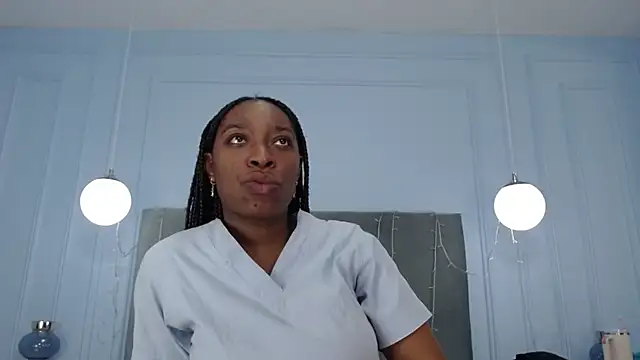 Snapshot of NatashaSilver chatting on 09/17/25, 02:30 NatashaSilver online show from 09/17/25, 02:30