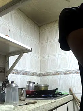 Zachary Hill online show from 10/12/25, 03:33