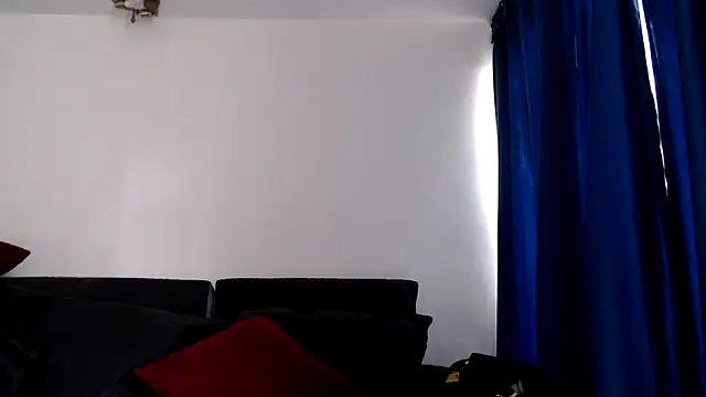 evilheart 69 online show from 10/24/25, 04:36