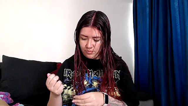 evilheart 69 online show from 11/20/25, 02:39