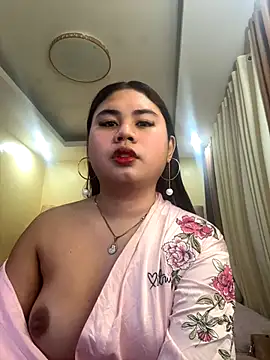 Snapshot of Annafoxy2xx chatting on 11/05/25, 10:04 Annafoxy2xx online show from 11/05/25, 10:04