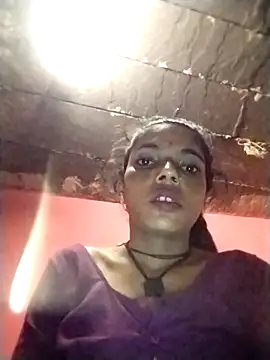 Snapshot of Sonam_mehta chatting on 10/05/25, 11:02 Sonam mehta online show from 10/05/25, 11:02