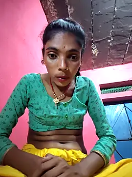 Snapshot of Sonam_mehta chatting on 10/30/25, 02:51 Sonam mehta online show from 10/30/25, 02:51