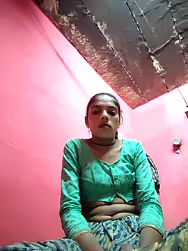 Snapshot of Sonam_mehta chatting on 11/15/25, 02:13 Sonam mehta online show from 11/15/25, 02:13