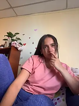 MiaRousexxx  online show from 10/24/25, 09:11