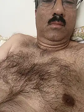 Snapshot of moonflower25 chatting on 10/06/25, 12:19 moonflower25 online show from 10/06/25, 12:19