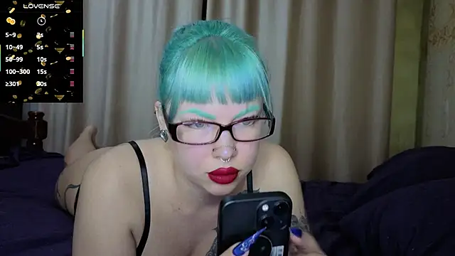 Snapshot of ritaluvswine chatting on 11/05/25, 07:58 ritaluvswine online show from 11/05/25, 07:58