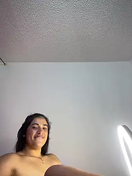 alice shyness online show from 11/01/25, 11:29