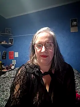 Snapshot of Feelineducentre chatting on 11/03/25, 09:05 Feelineducentre online show from 11/03/25, 09:05