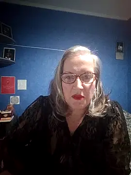 Snapshot of Feelineducentre chatting on 11/06/25, 09:05 Feelineducentre online show from 11/06/25, 09:05