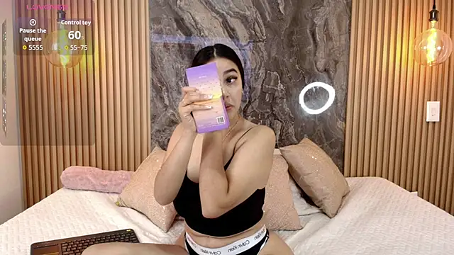 Alana-Jones online show from 10/28/25, 01:25