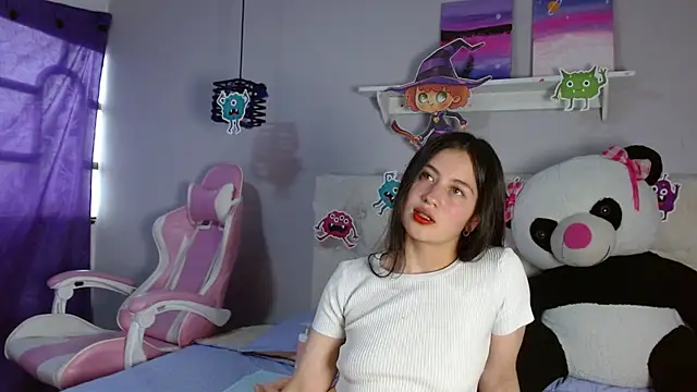 Zaaida  online show from 10/30/25, 01:45