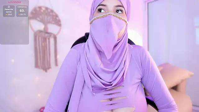 salma isawwii online show from 10/14/25, 02:18