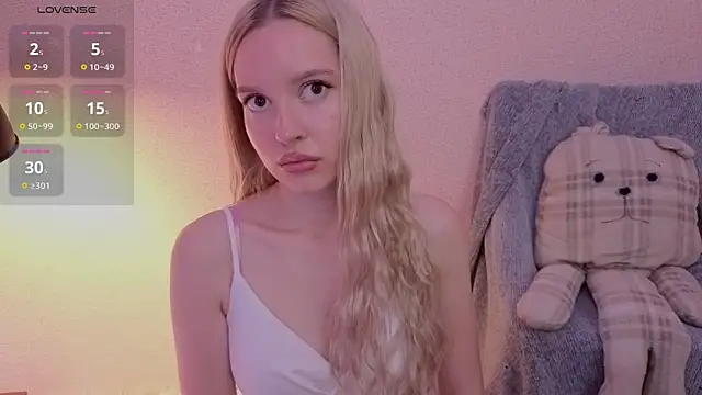 PickmeBabby online show from 10/10/25, 03:16