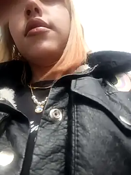 zohet kriss online show from 10/07/25, 01:52