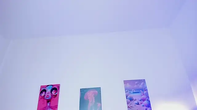 tyra bankss  online show from 10/29/25, 03:09