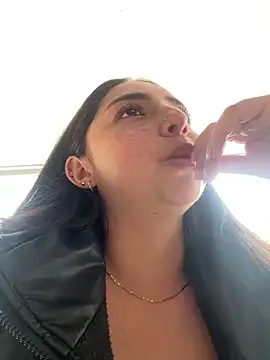 Dulce 1408 online show from 11/10/25, 08:08