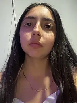 Dulce 1408 online show from 11/13/25, 11:25