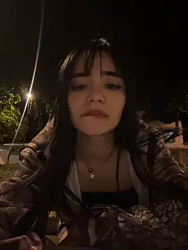 Snapshot of TheLevel69s chatting on 11/23/25, 04:12 TheLevel69s online show from 11/23/25, 04:12