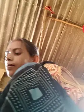 Snapshot of Joshi_Love143 chatting on 09/18/25, 05:31 Joshi Love143 online show from 09/18/25, 05:31