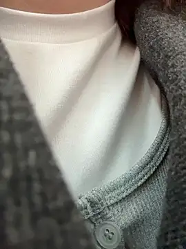 Snapshot of BallerinaCappuccino_ chatting on 10/18/25, 11:33 BallerinaCappuccino online show from 10/18/25, 11:33