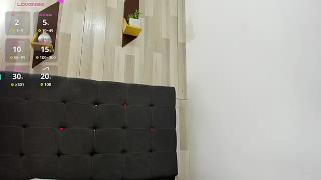 Snapshot of Kloeh_Star chatting on 11/05/25, 07:47 Kloeh Star online show from 11/05/25, 07:47